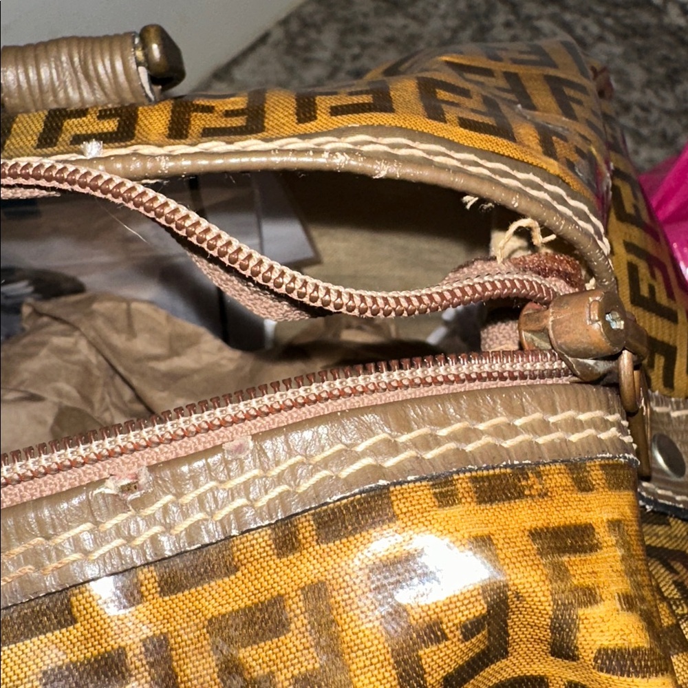 Fendi Tan and Brown Monogram Handbag PRE-OWNED. PROJECT BAG. - Picture 7 of 17